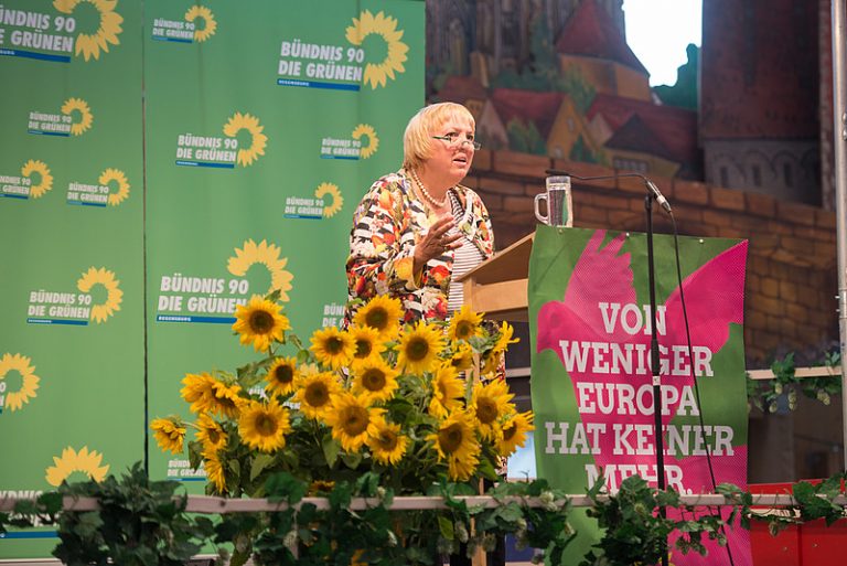 Wir wollen Drittstärkste Kraft werden! – Claudia Roth auf der Regensburger Herbstdult