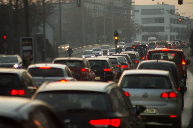 Tag der Straßenverkehrsopfer: Den Verkehr besser machen