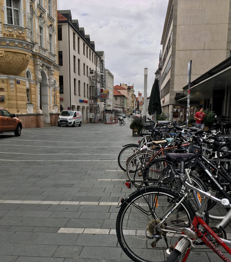 Die Maxstraße als grüne Oase